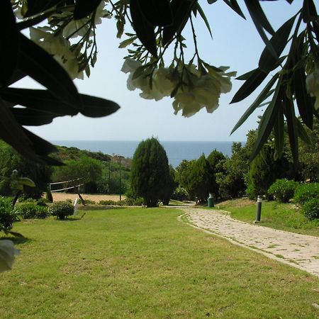Eco Village Baia Delle Ginestre Teulada Eksteriør billede