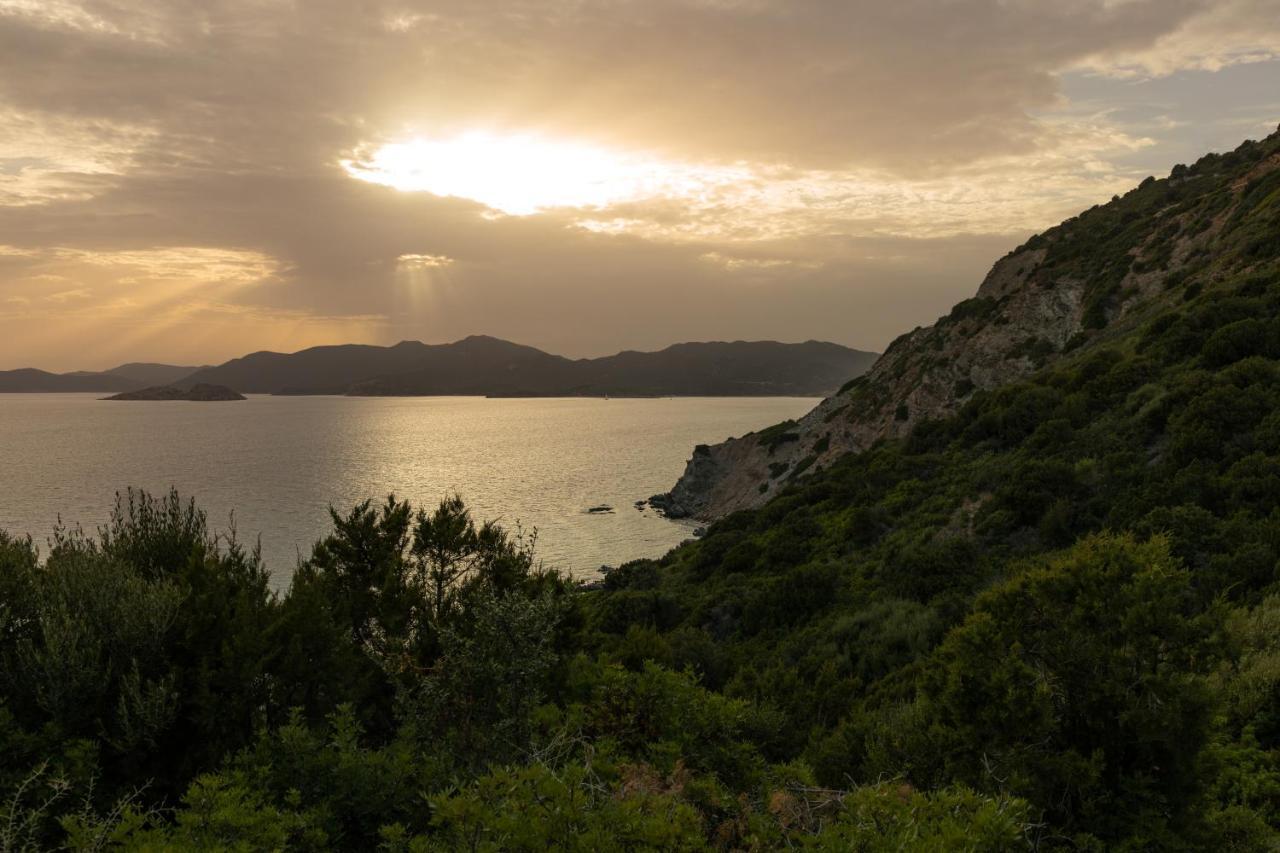 Eco Village Baia Delle Ginestre Teulada Eksteriør billede