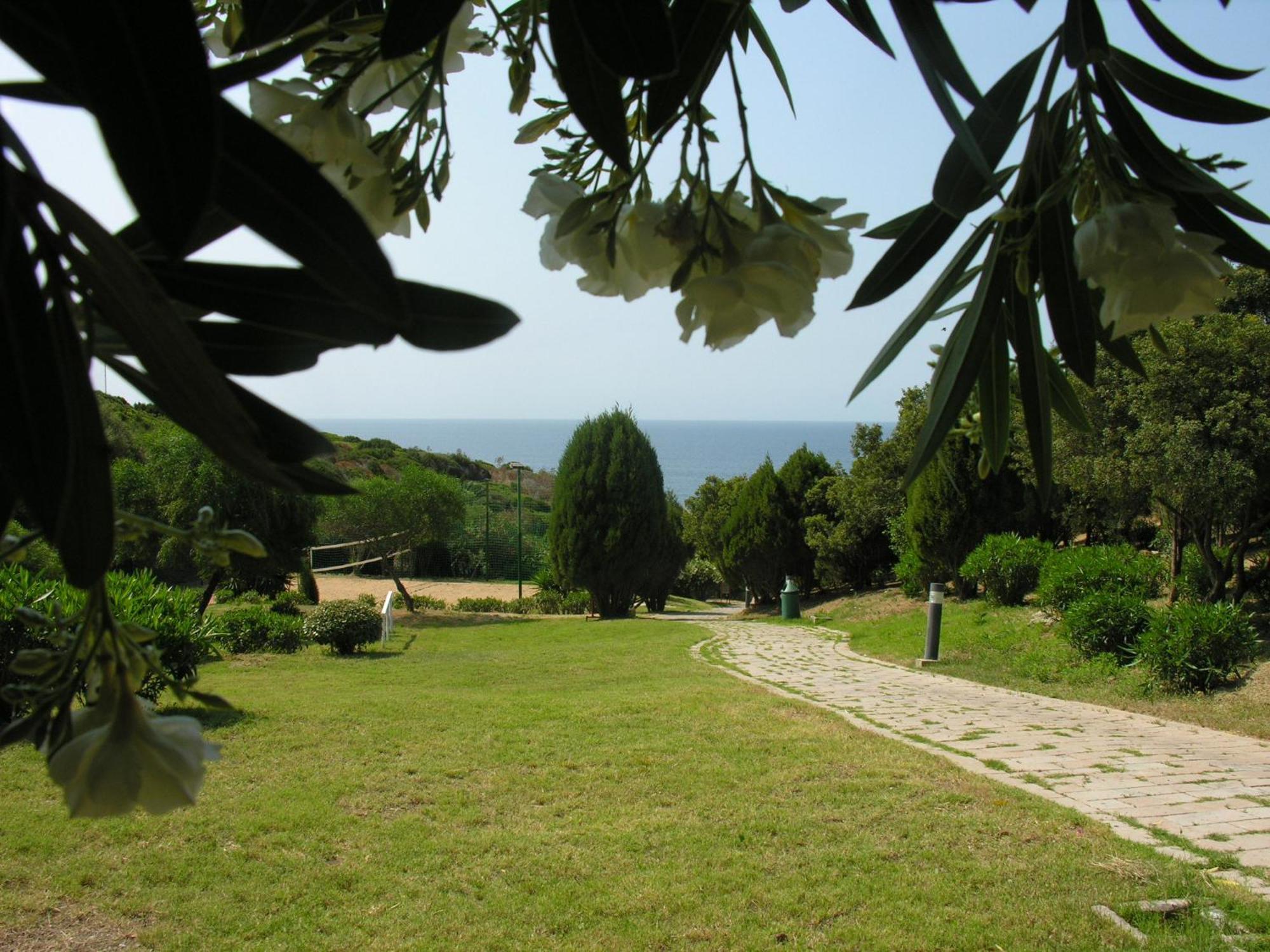 Eco Village Baia Delle Ginestre Teulada Eksteriør billede